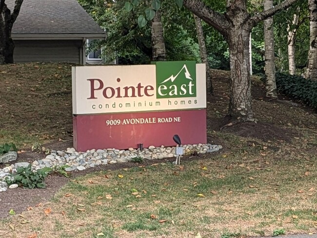 Building Photo - Location near pool, ground level, Covered ... Rental