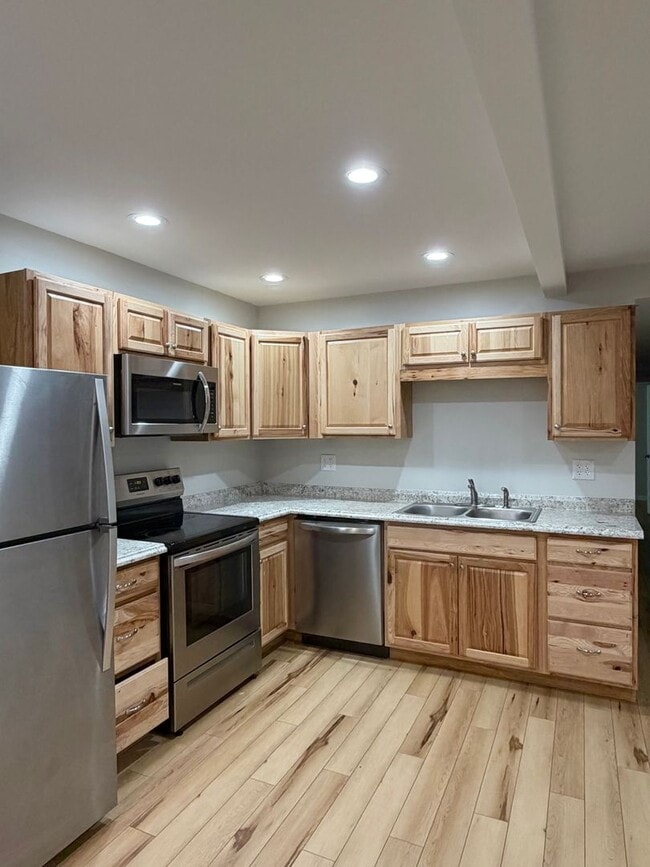 Photo - Rhodes Unit #2