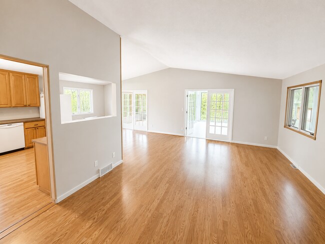 Photo - 614 Pine St