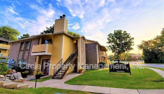 Building Photo - 4036 Hunters Ridge Dr SW Unit #12 Rental