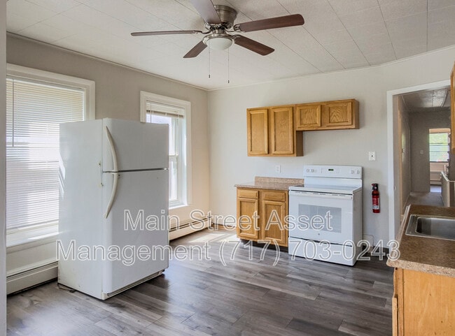 Photo - 476 N Charlotte St Unit 2