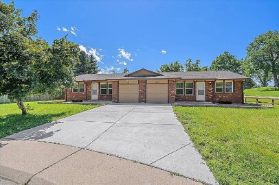 **FIRST MONTH FREE**!!

Immacutate, FULLY FURNISHED 2-Bed - 1 Bath Duplex with Garage & Fenced Ya...