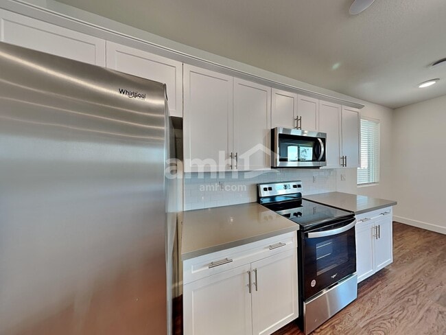 Photo - 10014 Spire St