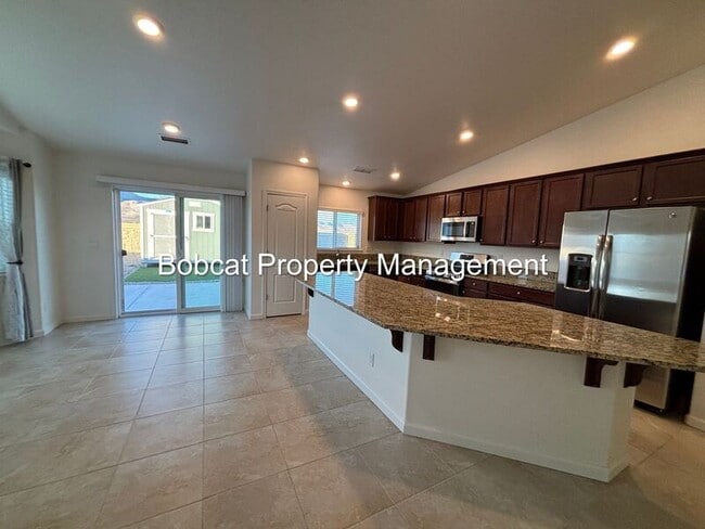 Photo - 100 Deschutes Dr