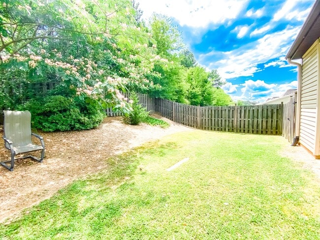 Photo - 2464 Ridgemont Dr