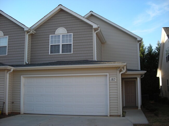 Photo - 183 Clusters Cir House