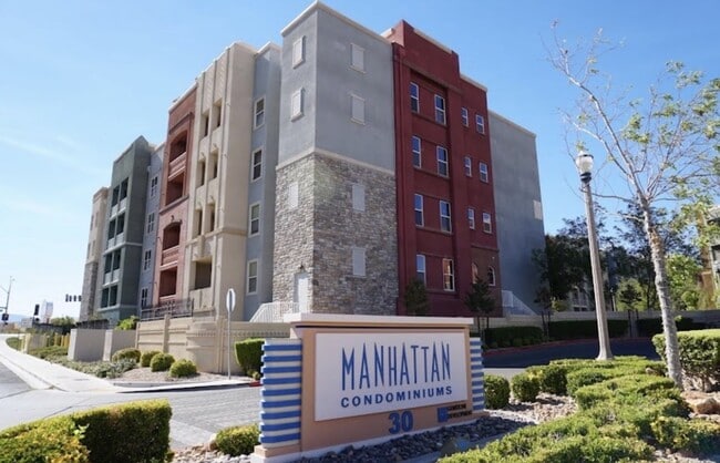 Building Photo - 38 E Serene Ave Unit #221