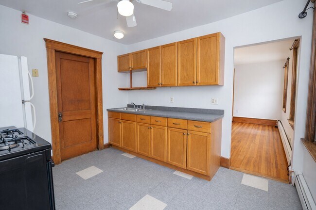 Photo - 209 Harrison Ave Unit 3F