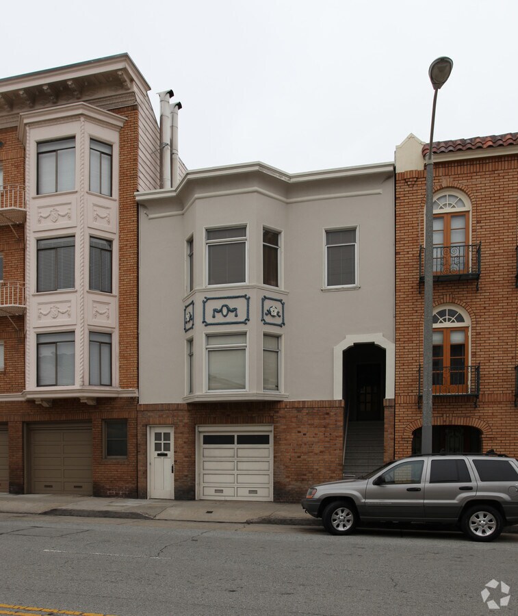 Photo - 2932-2934 Franklin St