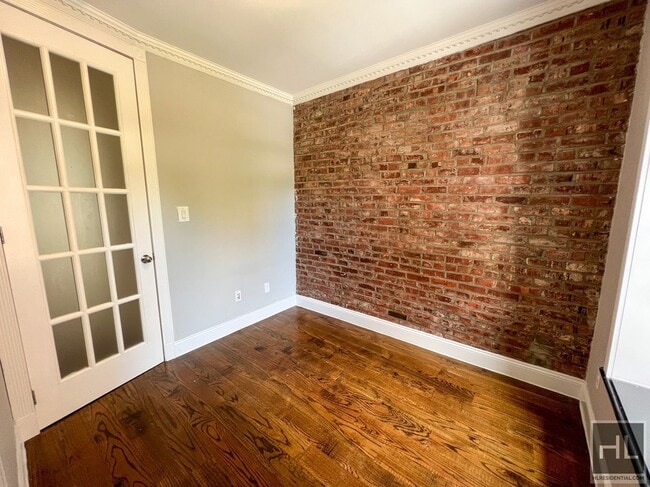 Building Photo - E 106TH ST. Rental