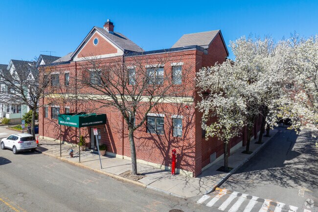 Primary - Highland Commons Apartments