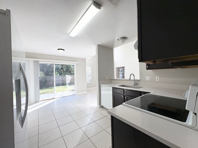 Photo - Gorgeous 4 BR Lake Mary home on Conservation lot - walking distance to Lake Mary HS