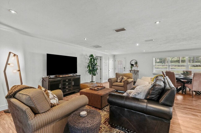 Photo - 2821 NW 4th Ln Unit ID1359118P