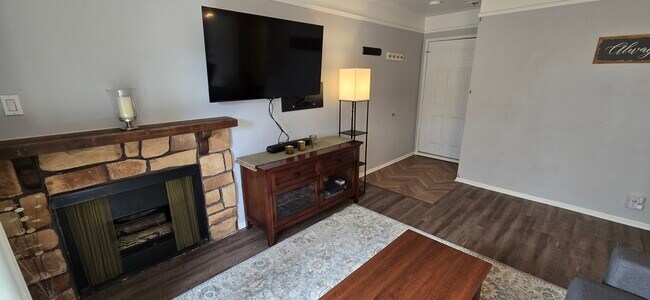 Living Room - 6955 N 2200 W Unidad Powder Wood 4B