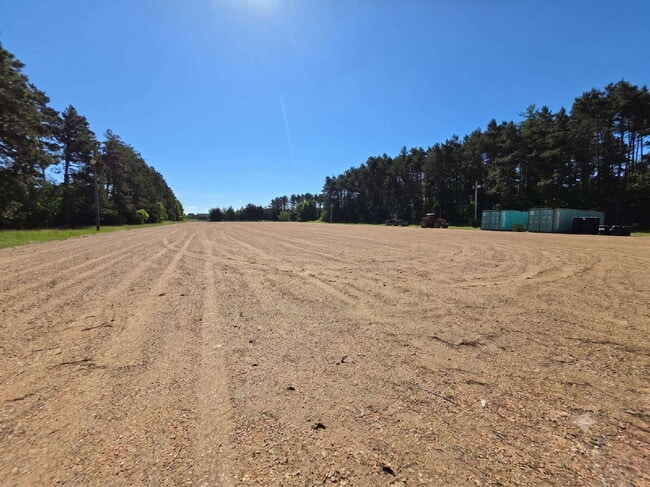 Photo - 24.2 Acres – Industrial Warehouse, Residential Or Office Space, Pole Shed & Recreational Land