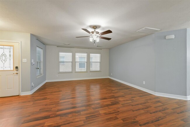9523 Wyatt Oak Lane