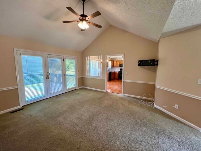 Photo - 1219 Woods Edge Dr