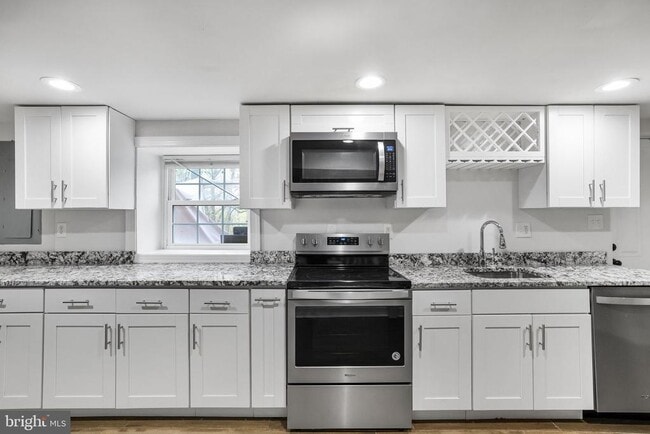 Photo - 3158 Westover Dr SE Unidad BASEMENT