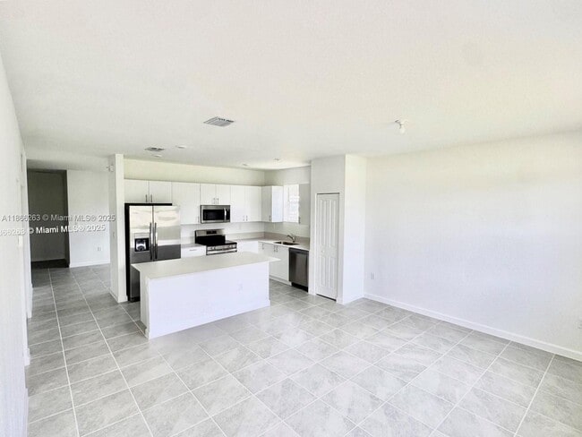 Photo - 2990 SE 23rd Ave