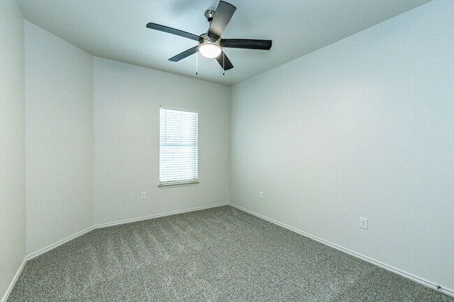 Photo - "Charming 2-Bed, 2-Bath Oasis with 1,227 Sq Ft of Comfort in Wolfforth!"