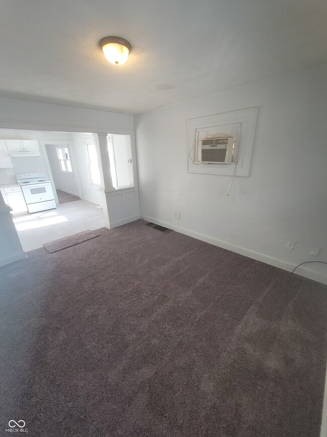 Photo - 2949 Adams St