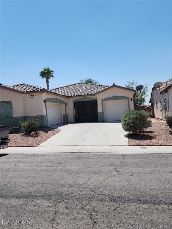 Building Photo - 1417 Sagebrush Ranch Way Rental