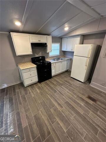 Building Photo - 114 Skyland Dr E