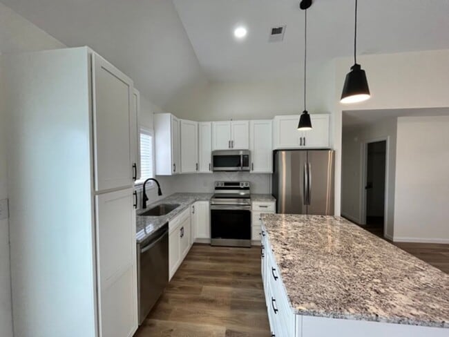 Photo - ***MOVE-IN SPECIAL*** $500 OFF *** Beautif...