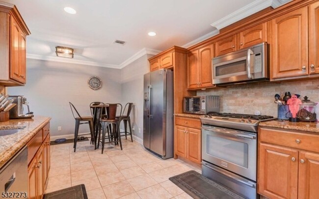 Photo - 25 Skymark Ct