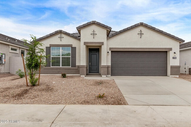 Photo - 17768 W Onyx Ave Casa