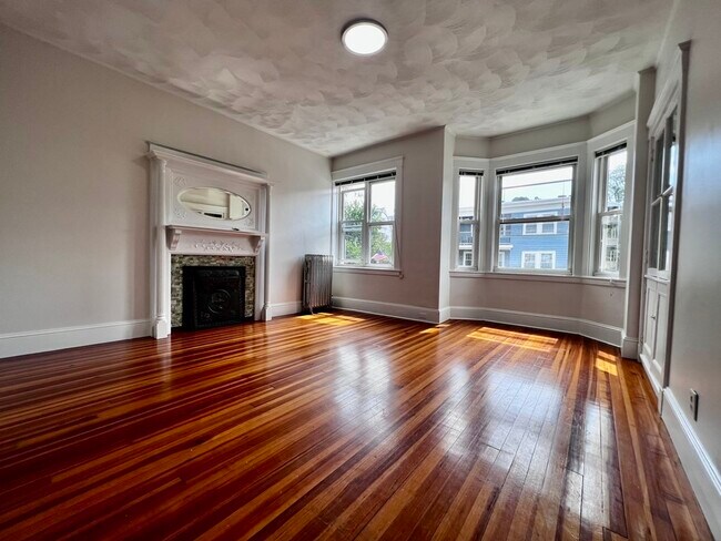 Photo - 277 Highland Ave Unit 5