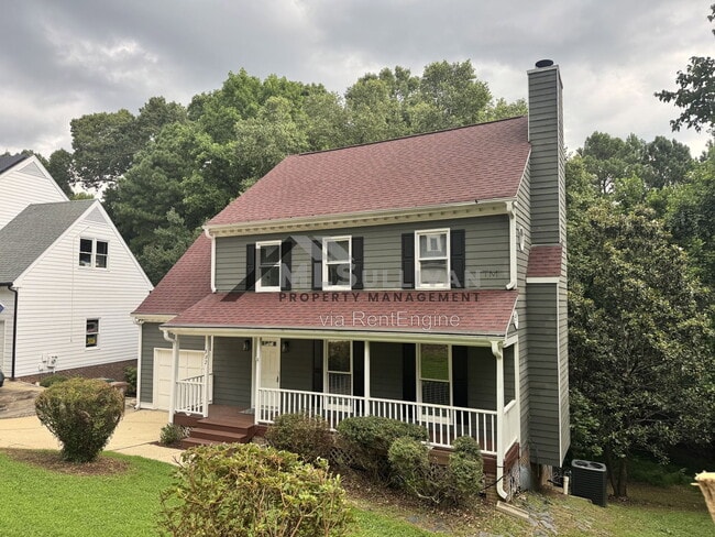 Photo - 302 Rushingwater Dr