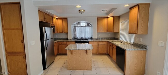 Photo - 10585 Medicine Bow St