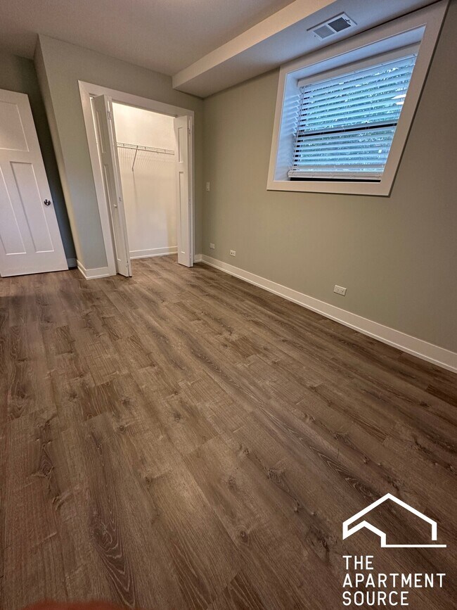 Photo - 916 Crain St Unit 916 Crain St