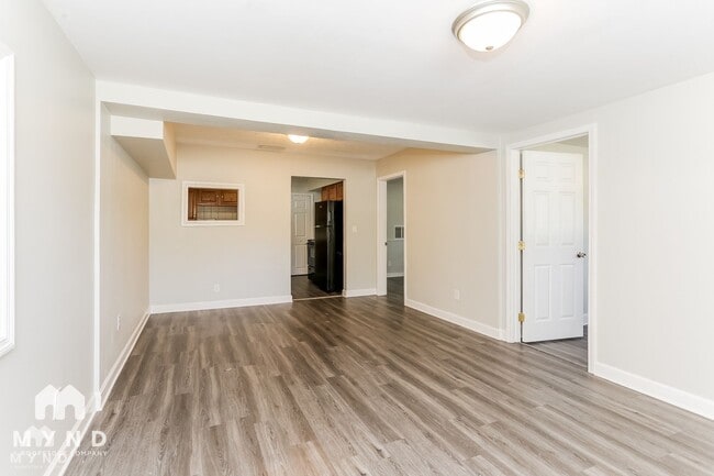 Photo - 6824 Gaillardia Rd S