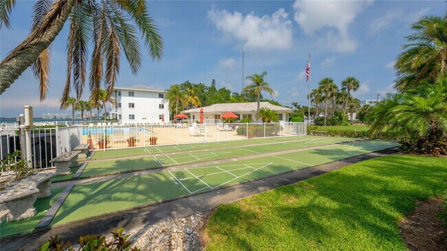 Photo - Downtown Sarasota! 55+ community! Beaches and shopping nearby! Partially Furnished available! Unit F24