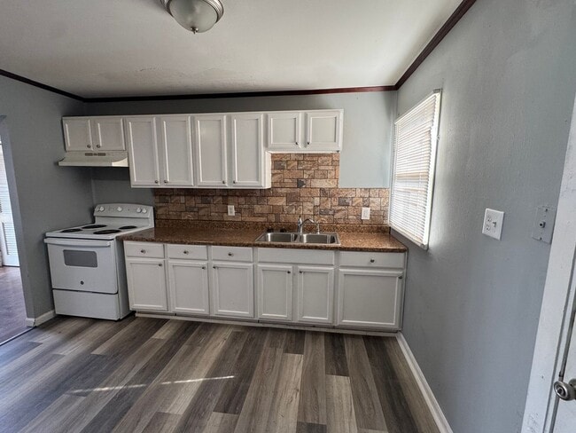 Photo - Charming 3BR/1BA Ranch in Martindale-Brightwood Neighborhood