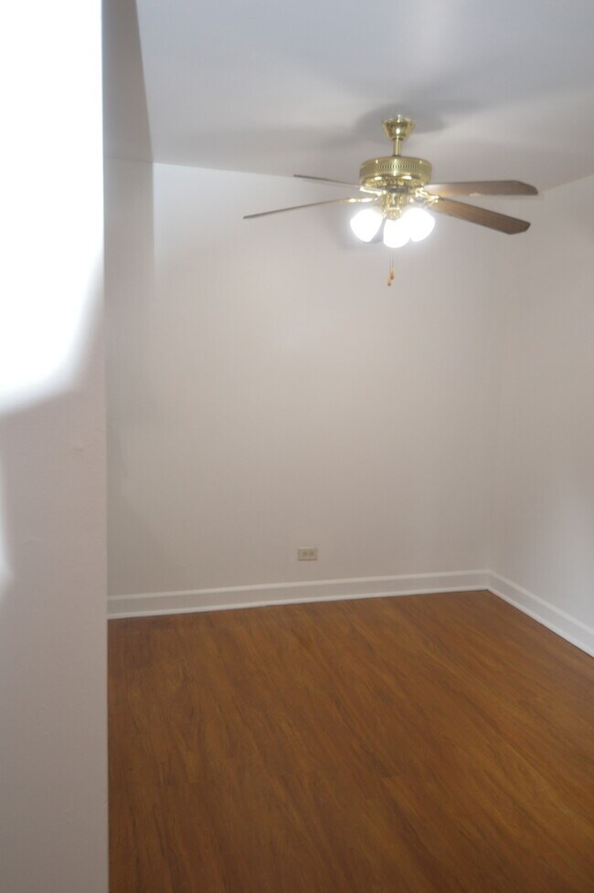 Photo - 845 Westmoreland Dr Unidad 6