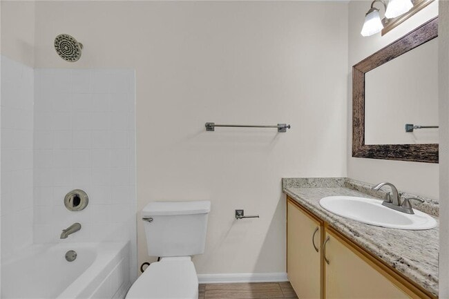 Photo - 3012 Parkway Blvd Unit 303