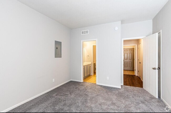 Photo - 1313 Rolling Rock Dr