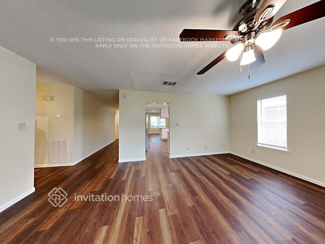 Photo - 4704 Woodway Ave