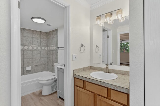 Building Photo - 1267 Lafayette St Unit 404