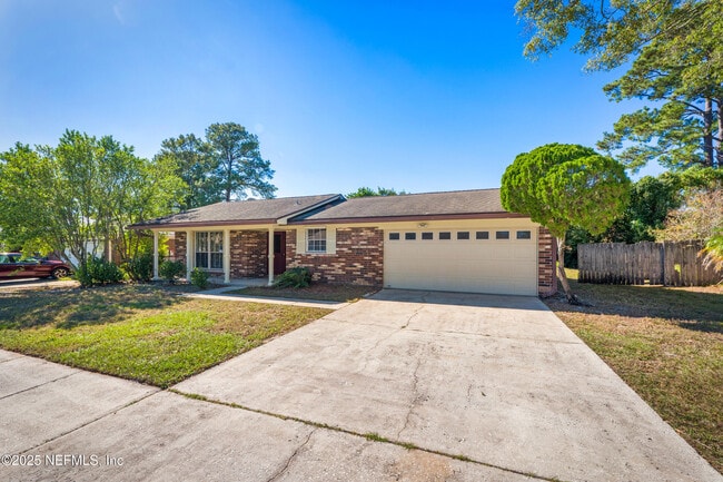 Photo - 2726 Winrock Dr W