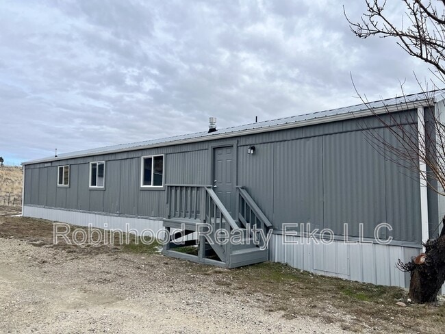 Photo - 563 Brent Dr