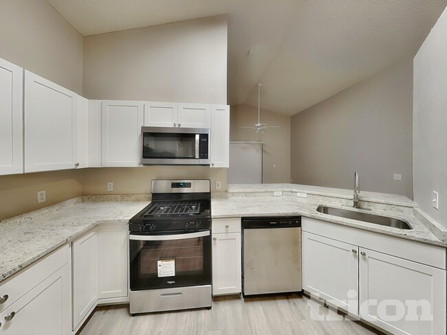 Photo - 2465 Hybrid Dr