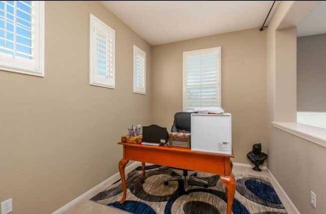 Photo - 6882 Contes St