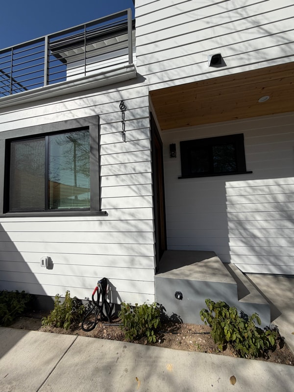 Photo - 6111 Strickland Ave