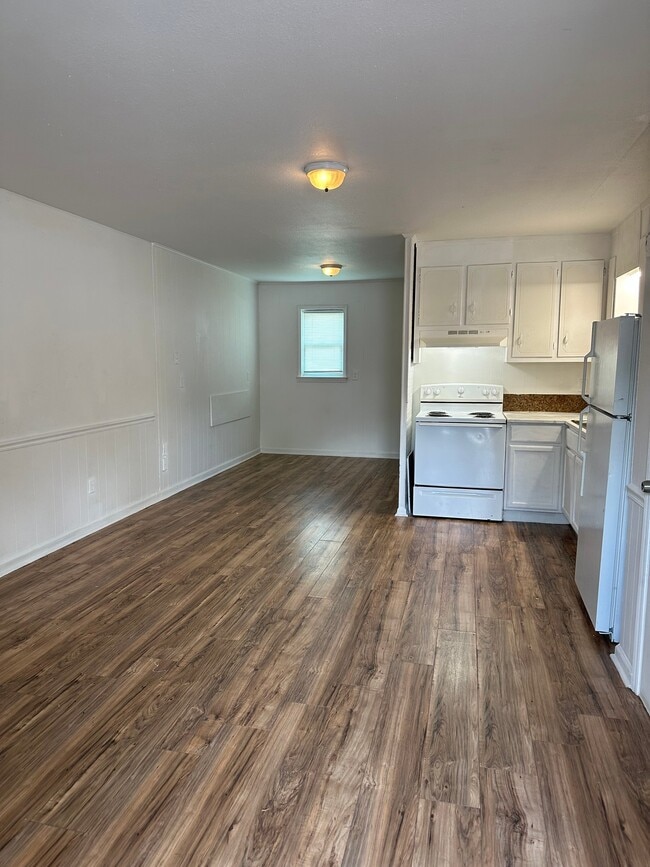 Photo - 1923 Norwood St SW Unit 306