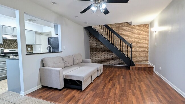 Photo - 334 Marcia Ct