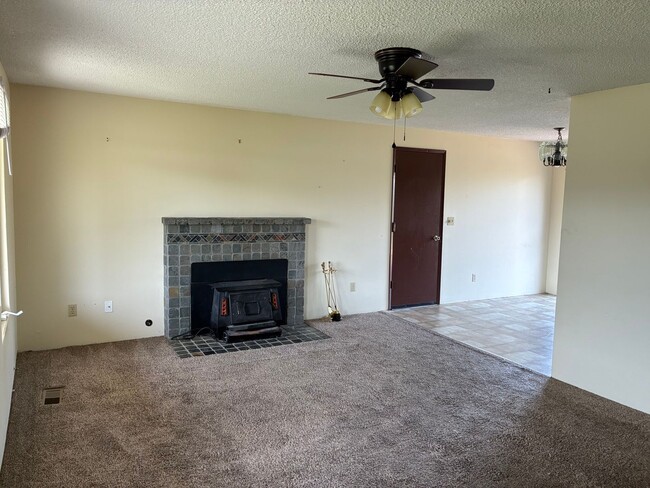 Photo - 2121 E Viewmont Dr